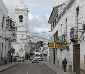 Photo of arch from main square, Sucre